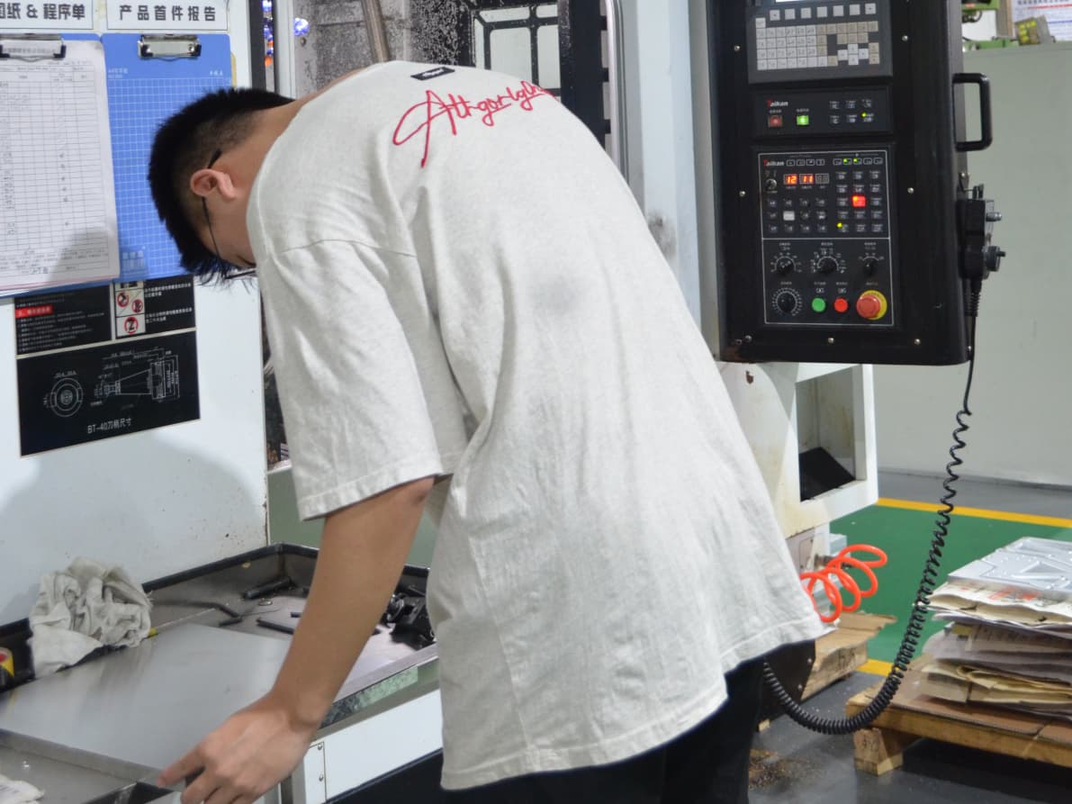 Rapid enclosure prototype manufacturing